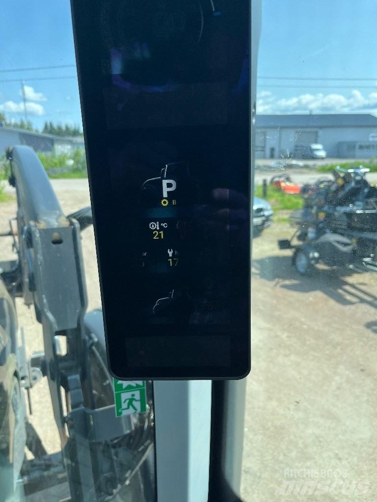 Valtra T 145 拖拉机/农用车