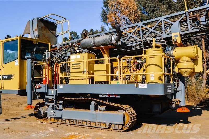 Atlas Copco DM30 钻孔机