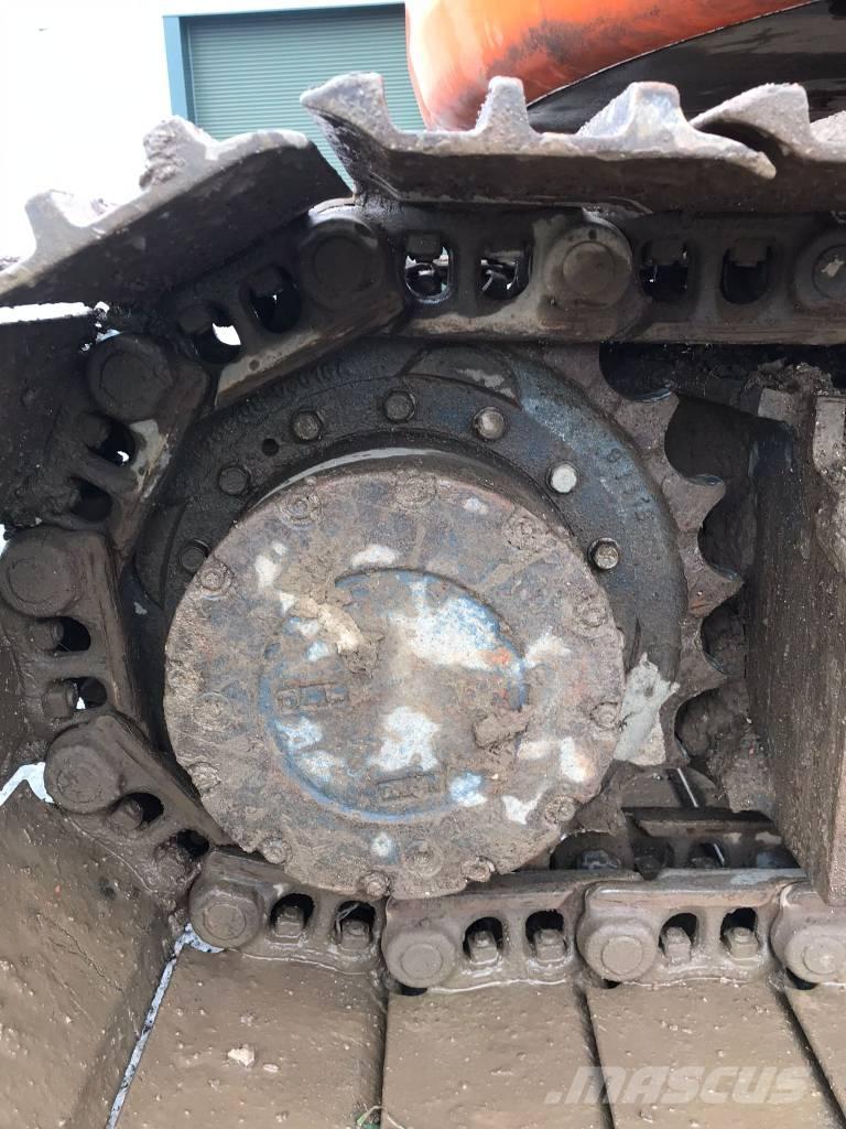 Doosan DX140LCR-5 履带挖掘机