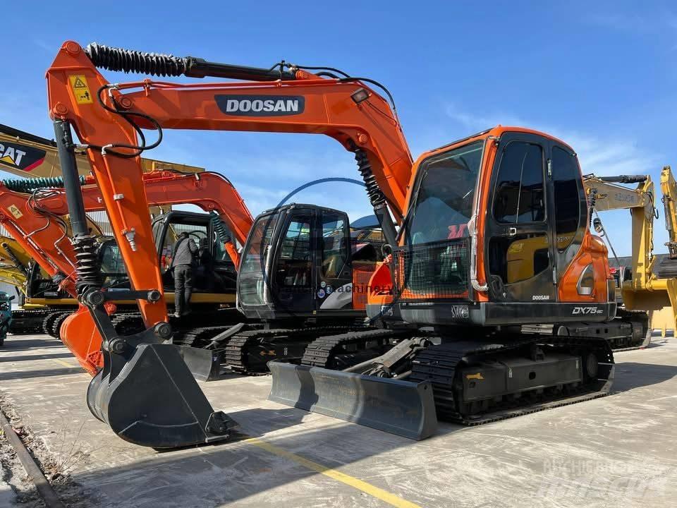 Doosan DX 75-9 C 履带挖掘机