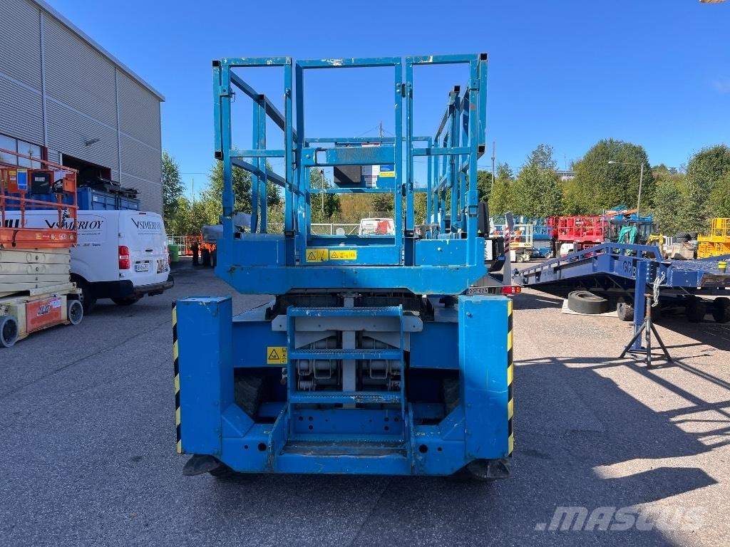 Genie GS 3268 RT 剪叉式升降机