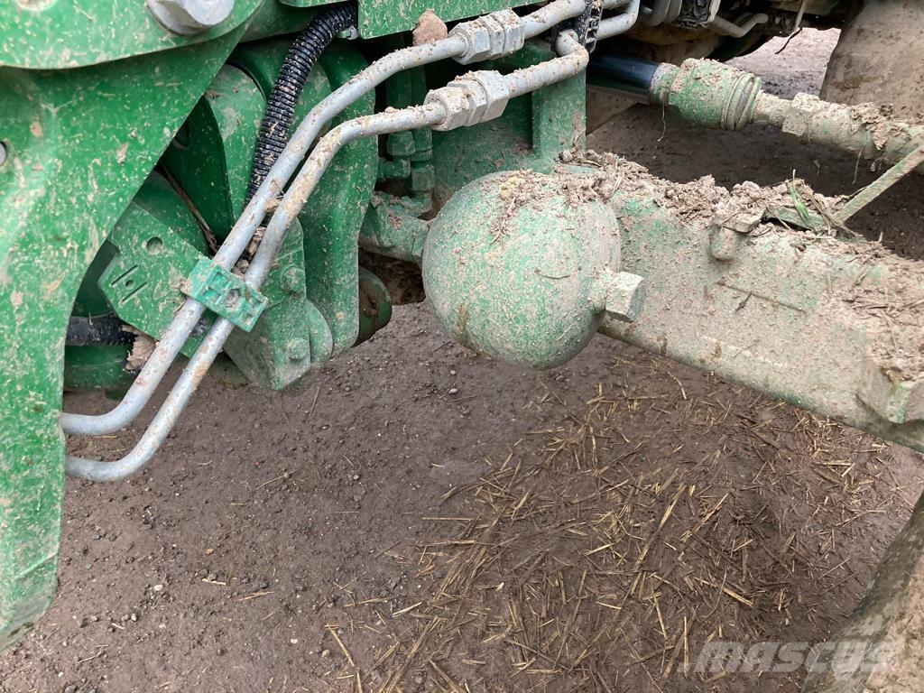 John Deere 6145R 拖拉机/农用车