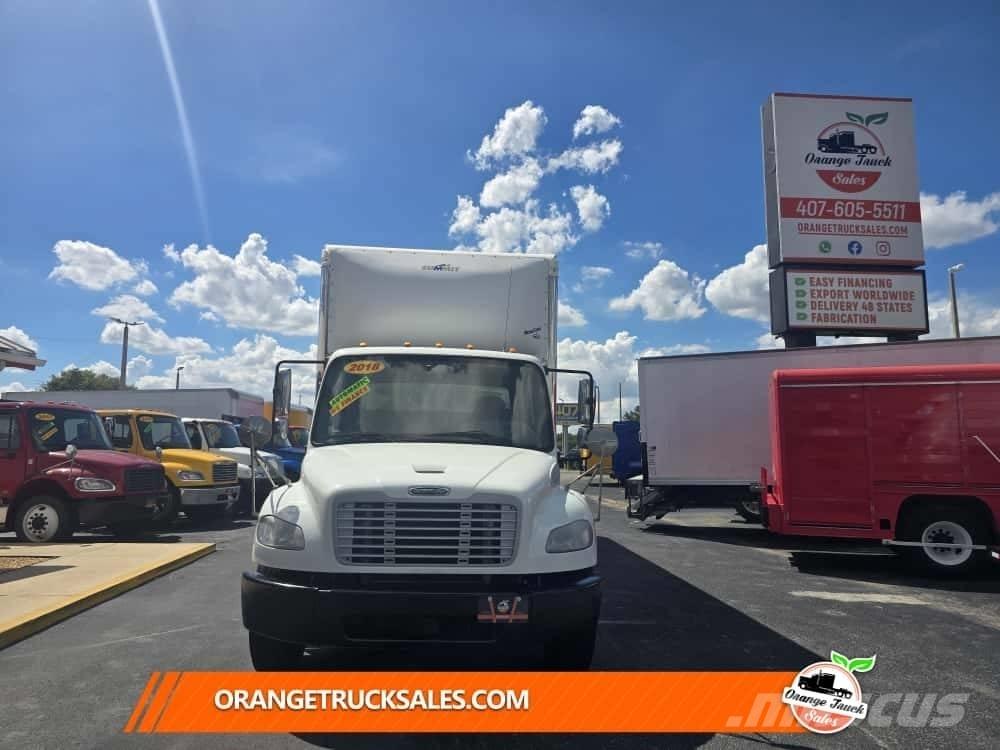 Freightliner M2 厢式货车