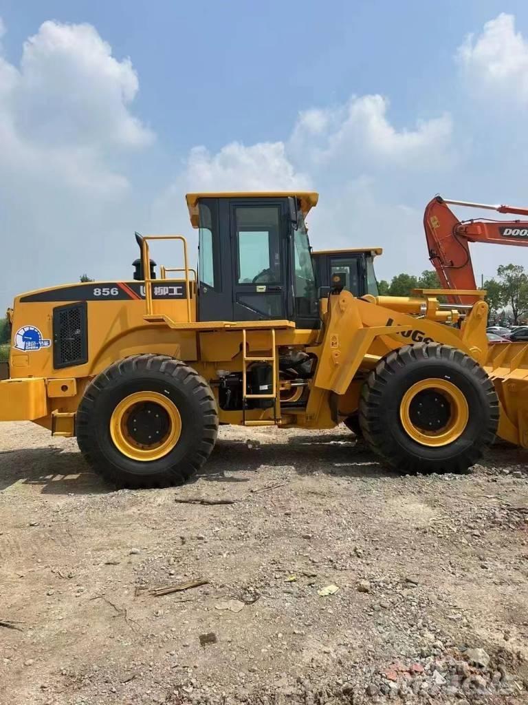 LiuGong 856 轮式装载机