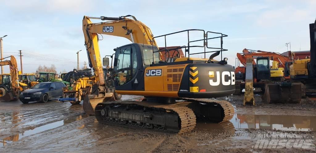 JCB JS 220 LC 履带挖掘机