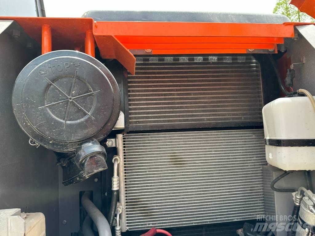 Hitachi ZX 130 K 履带挖掘机