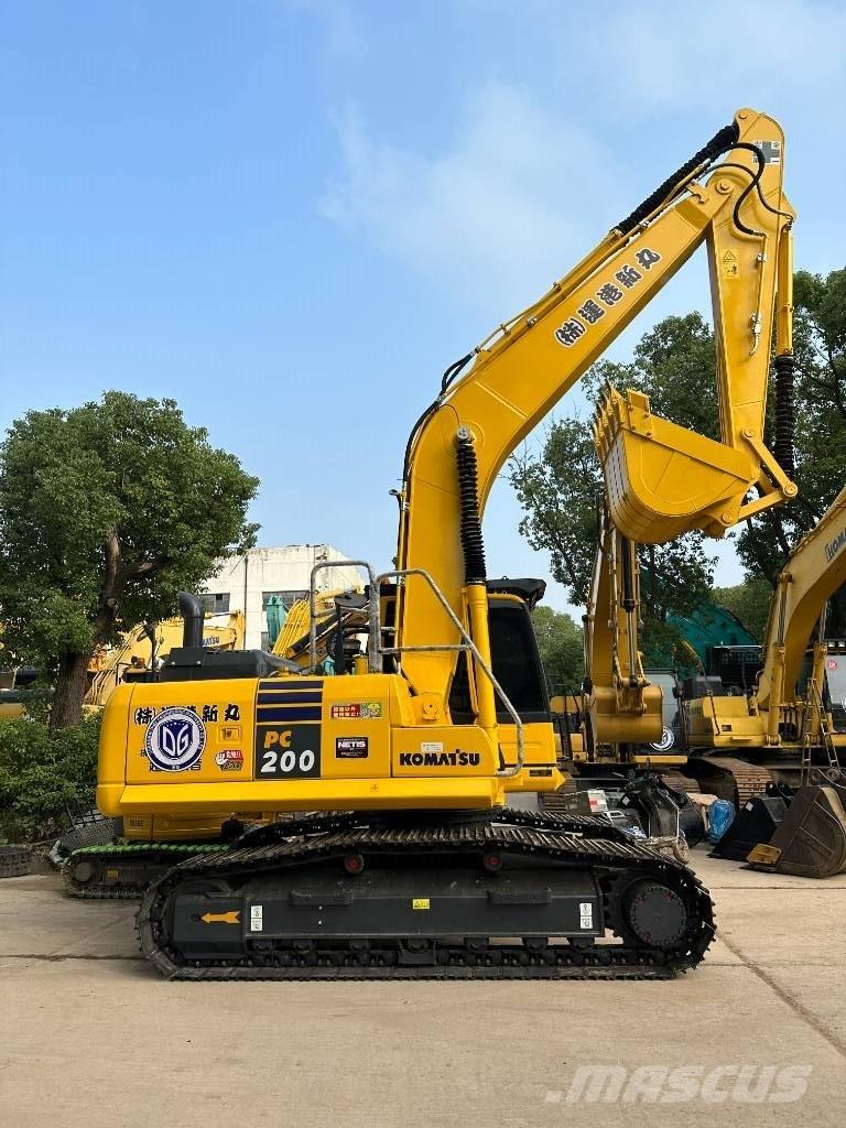 Komatsu PC 200-8N1 中型挖掘机