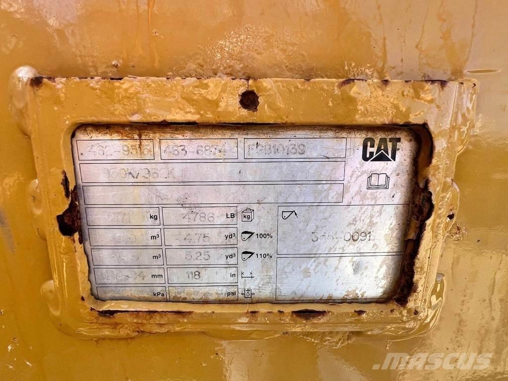 CAT 962M 轮式装载机