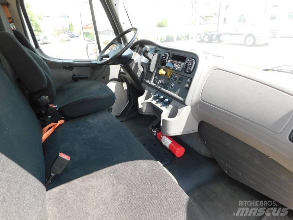 Freightliner M2 集装箱叉车