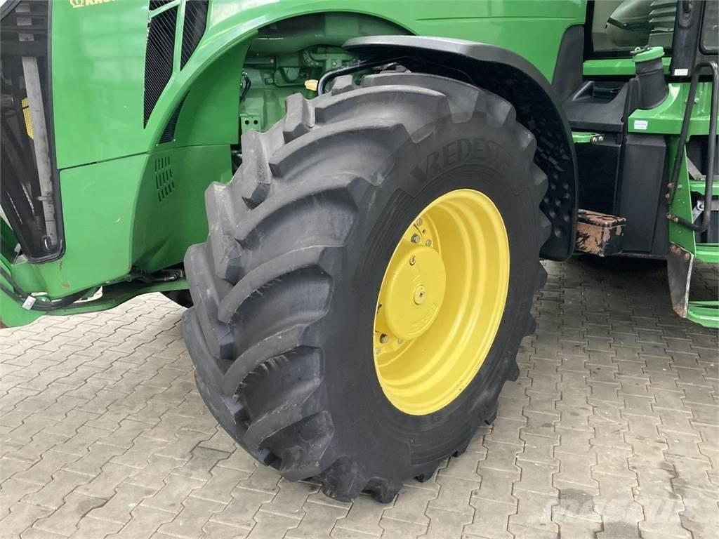John Deere 8335R 拖拉机/农用车