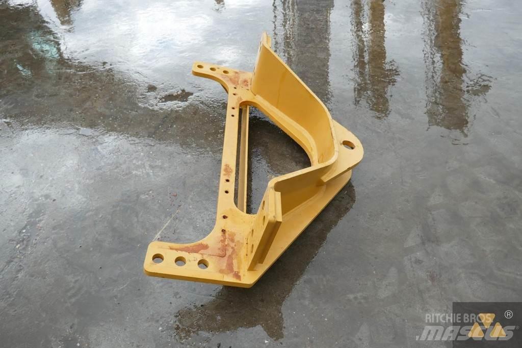 CAT 140M3 Drawbar 运输工具-其他