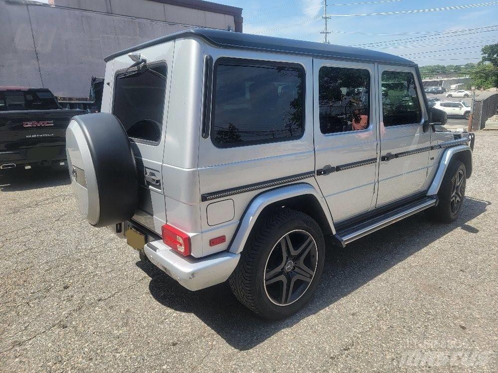 Mercedes-Benz 550g 其他货车