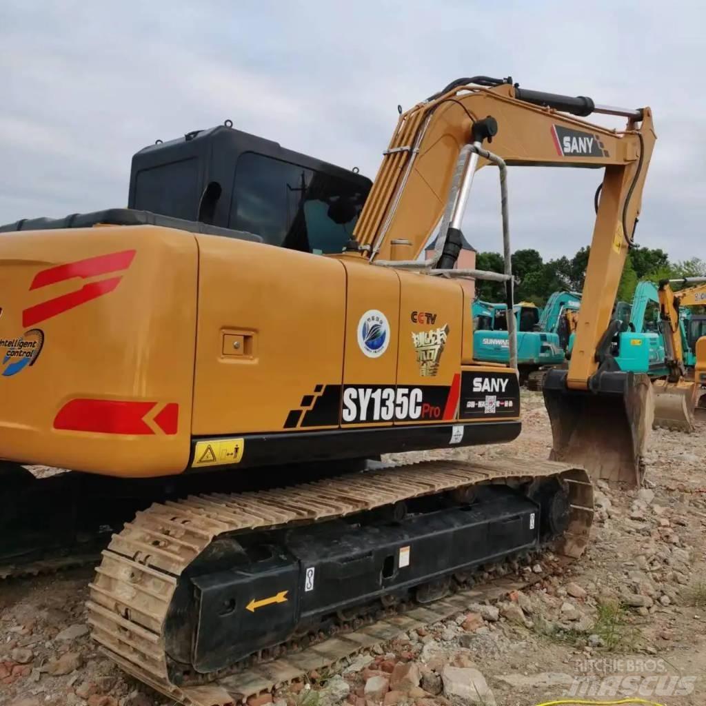 Sany SY135Cpro 中型挖掘机