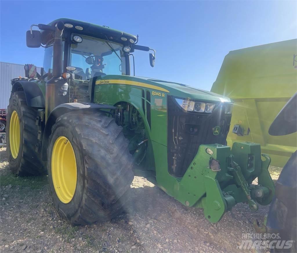 John Deere 8345 R 拖拉机/农用车