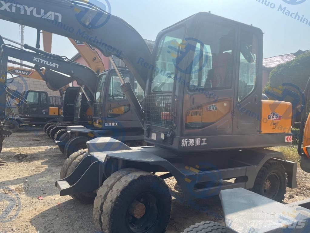 Xinyuan XYB75 轮式挖掘机