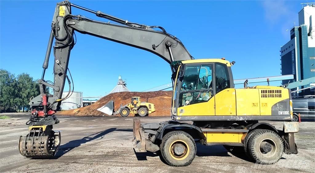 Volvo EW180C 轮式挖掘机