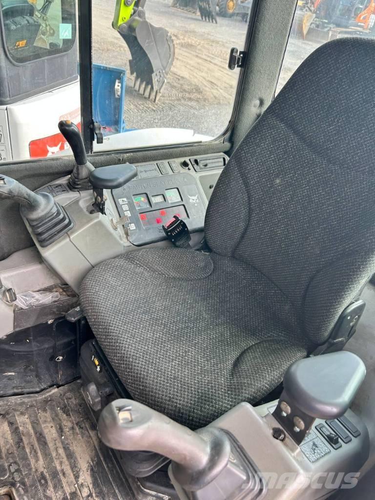 Bobcat E 50 小型挖掘机