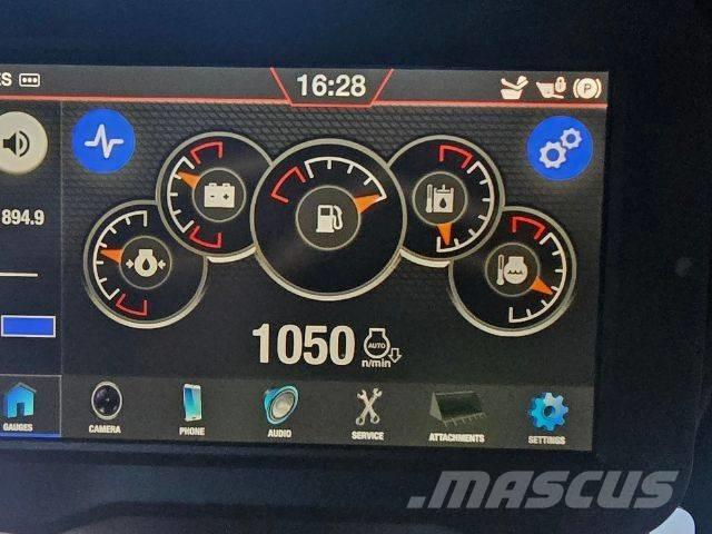 Bobcat T 76 滑移装载机