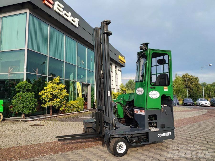 Combilift C4000 四轮前移式叉车