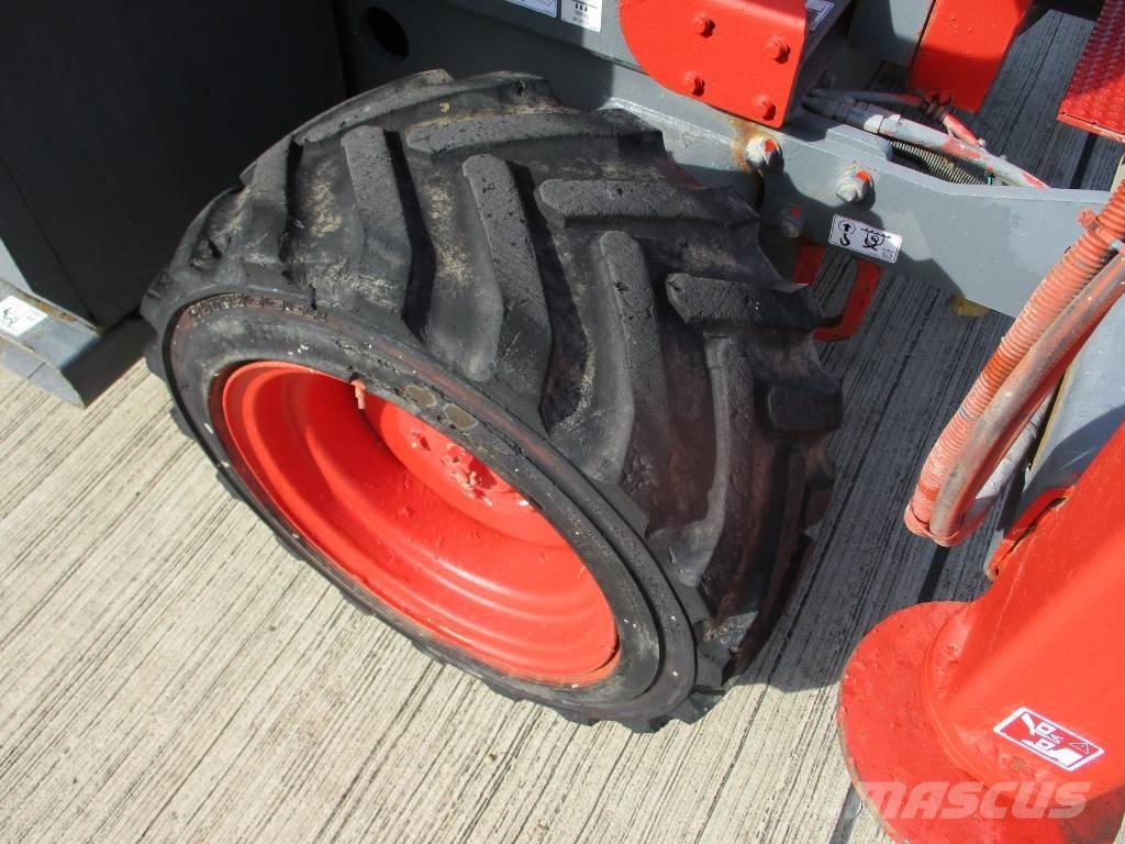 SkyJack SJ 6832 RT 剪叉式升降机