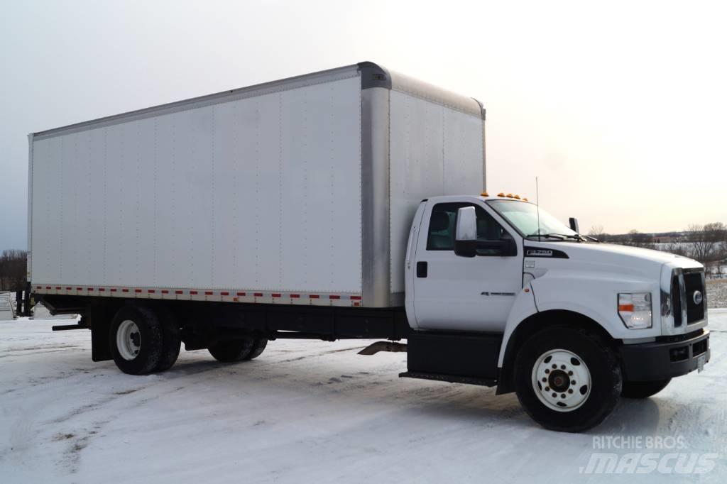 Ford F 750 厢式货车