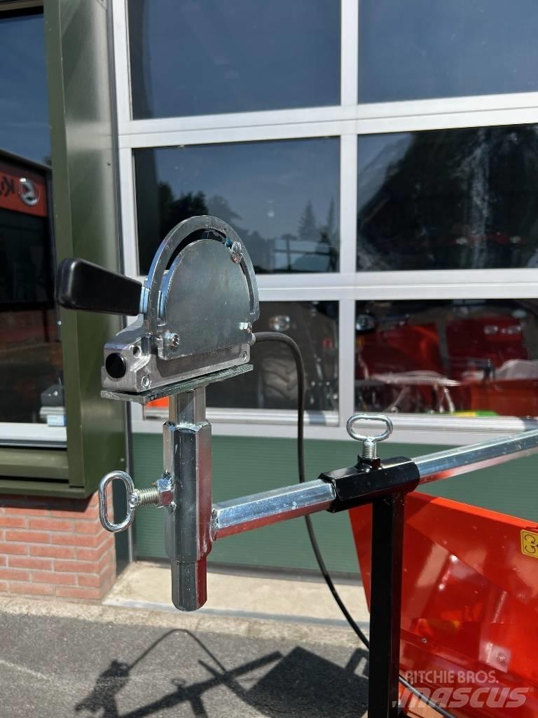 Kubota MTZ SM 150 压实曳引机附件