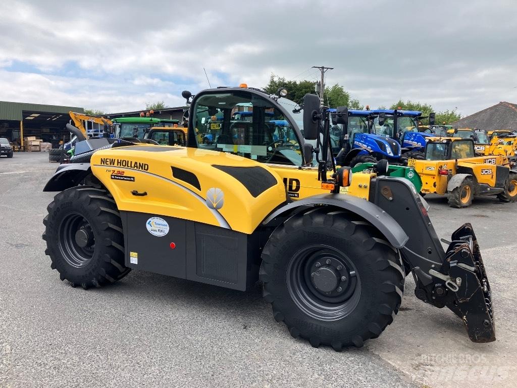 New Holland TH7.32 电动叉车