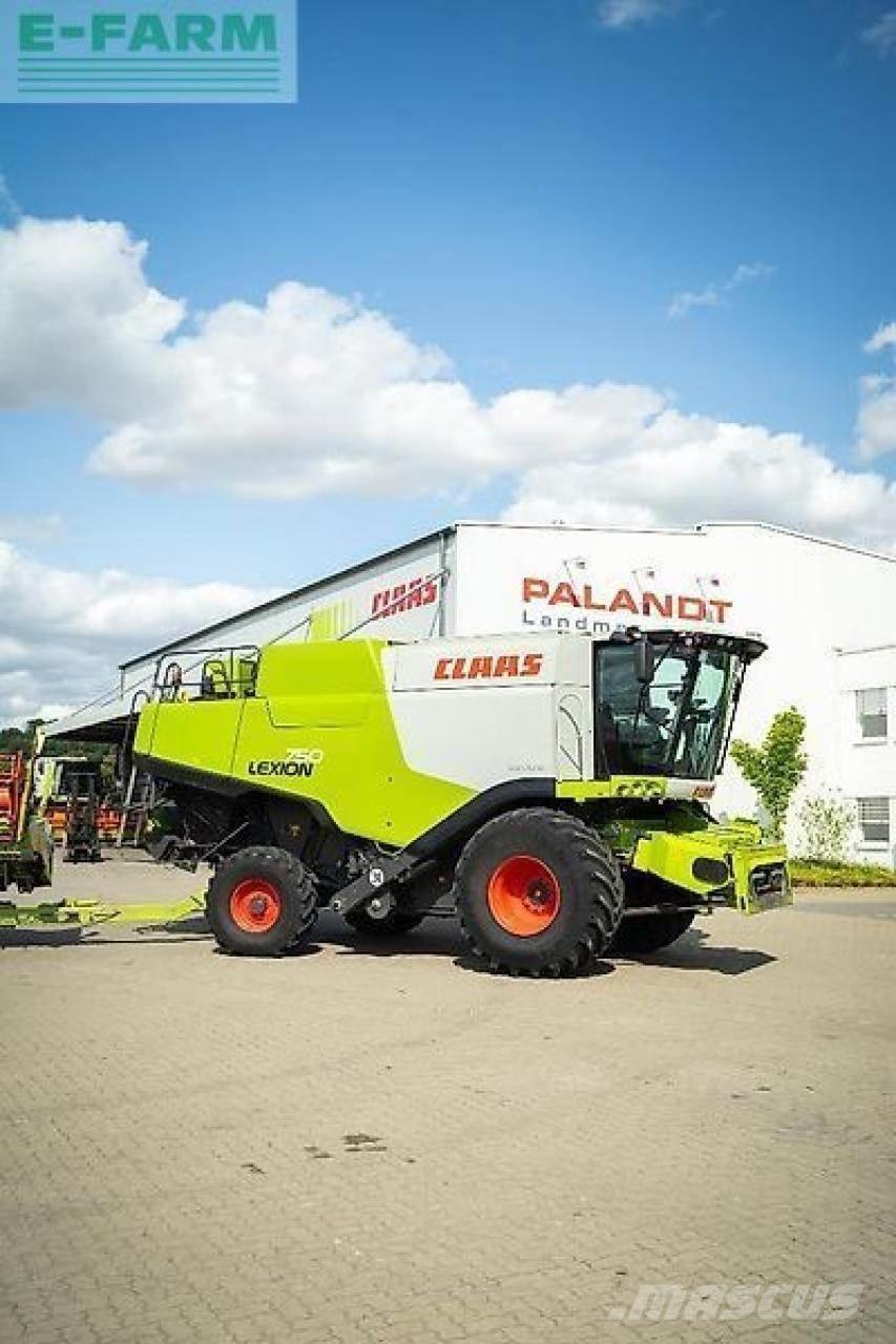 CLAAS lexion 750 联合收割机
