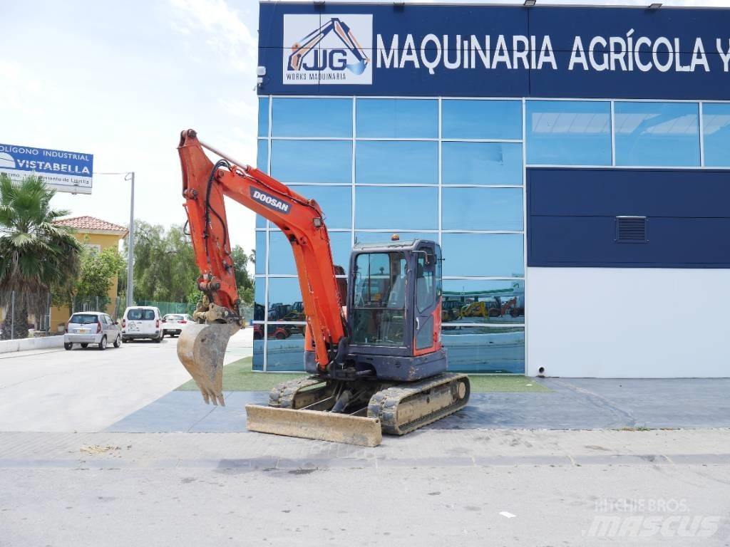 Doosan DX 60 R 小型挖掘机