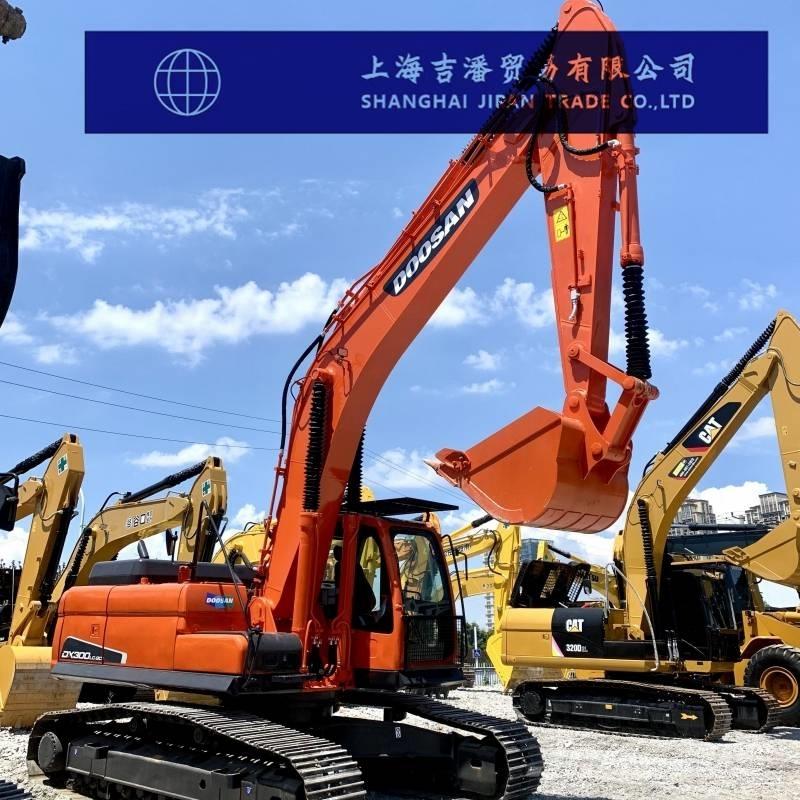Doosan DX 300 履带挖掘机