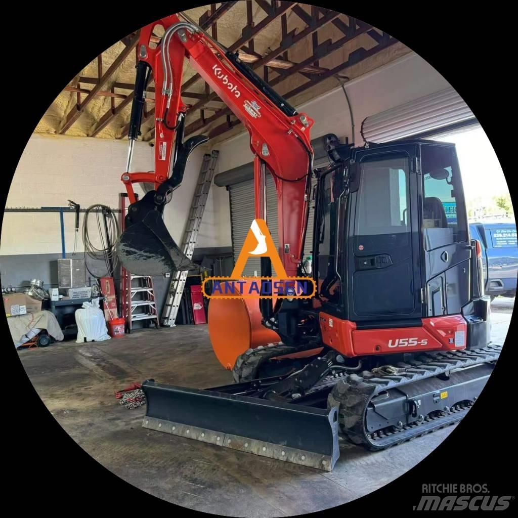 Kubota U55-5 小型挖掘机