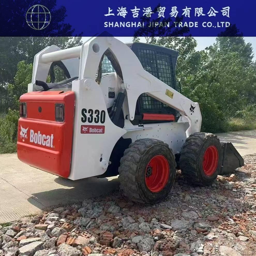 Bobcat S 330 滑移装载机