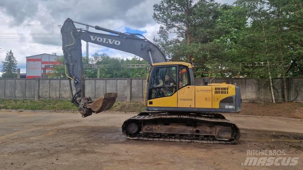 Volvo EC180CL 履带挖掘机