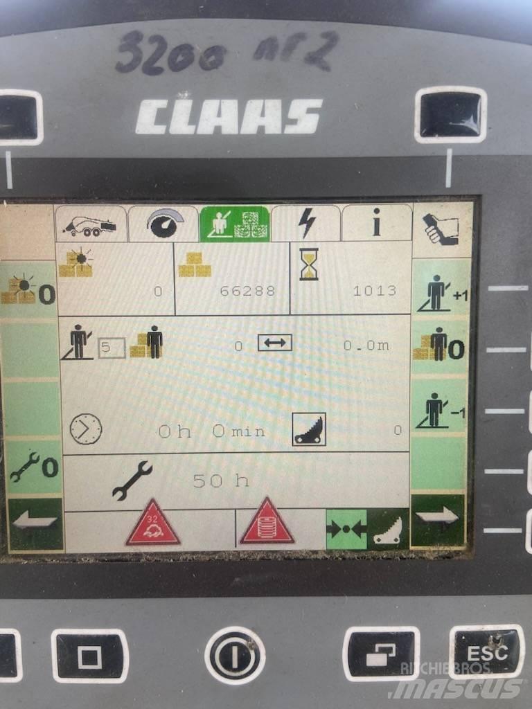 CLAAS Qvadrant 3200 方捆打捆机
