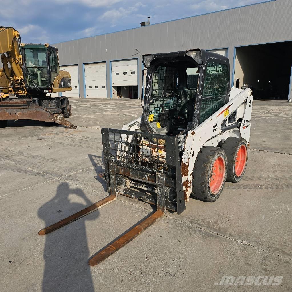 Bobcat S 450 滑移装载机