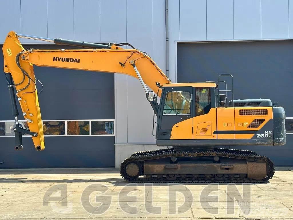 Hyundai HX260NL 履带挖掘机