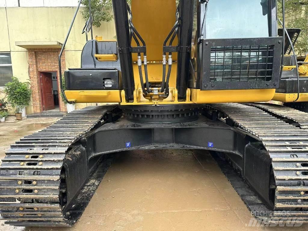 CAT 336 D2 履带挖掘机