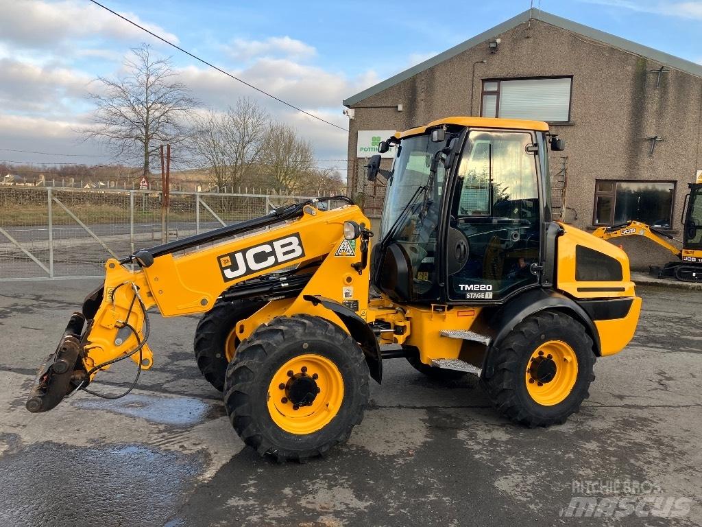 JCB TM220 Agri 电动叉车