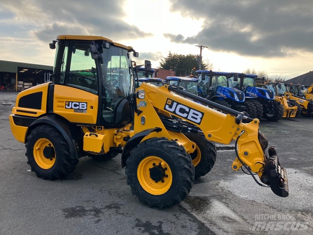 JCB TM220 Agri 电动叉车