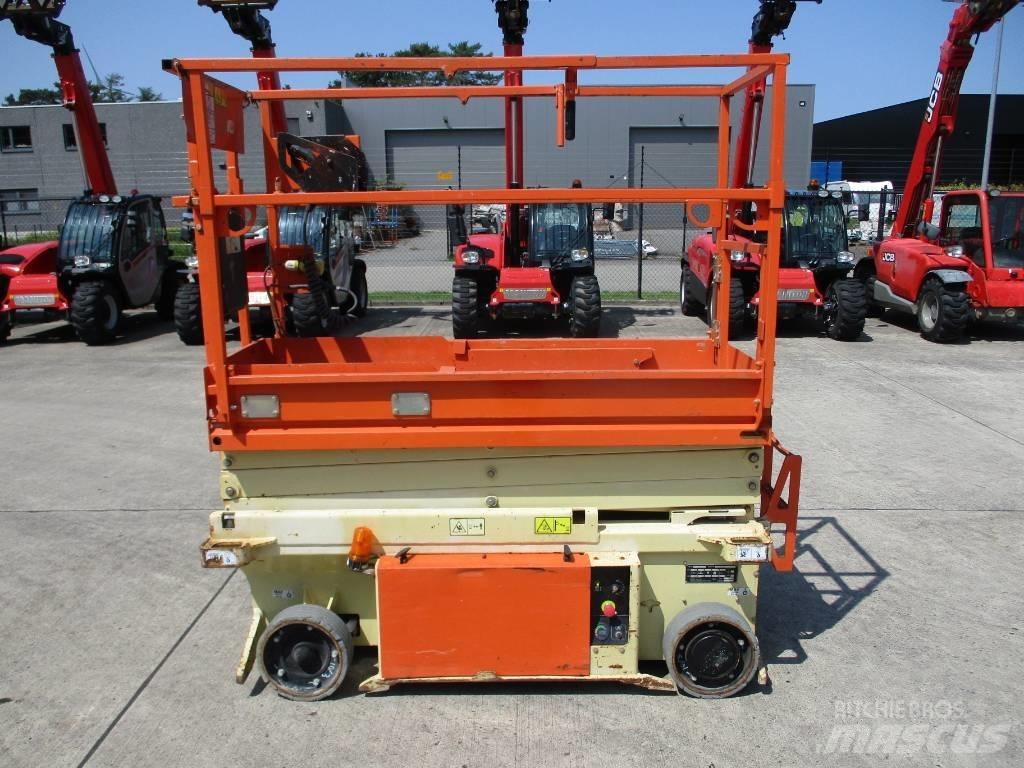 JLG 6 RS (606) 剪叉式升降机