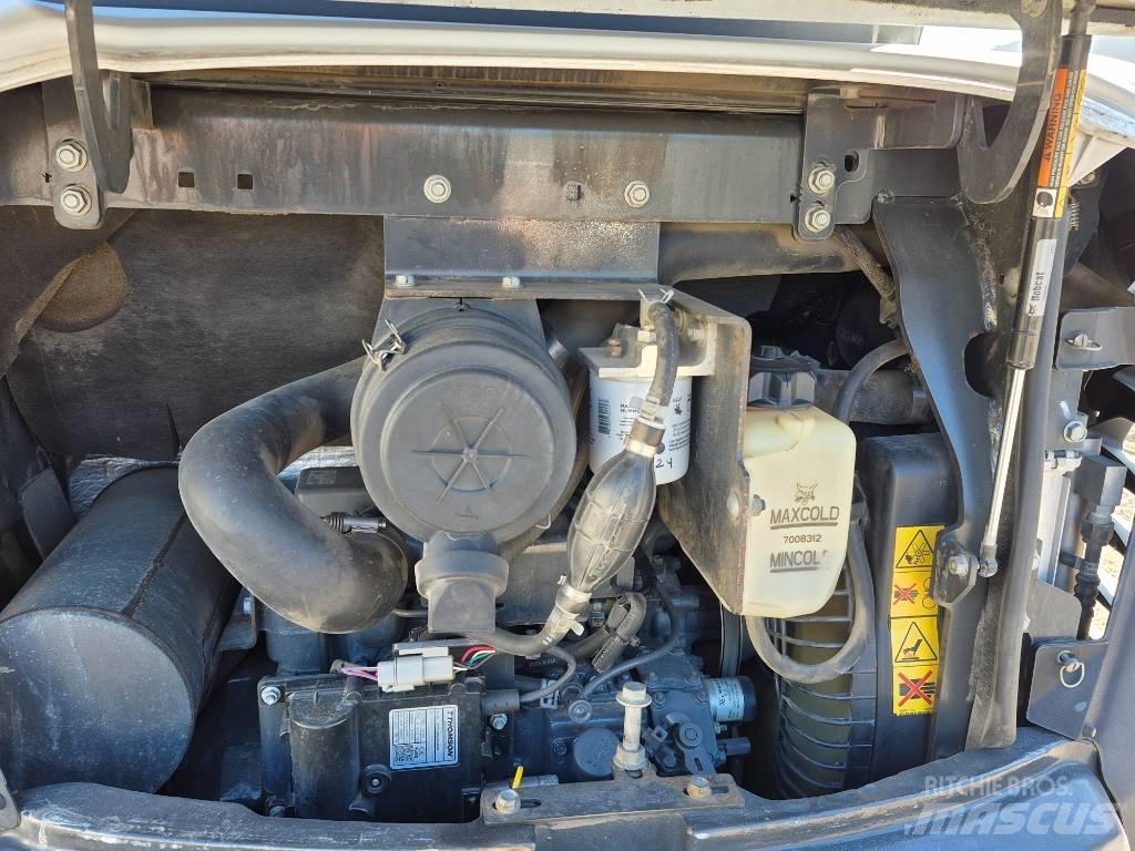 Bobcat E 35i 小型挖掘机