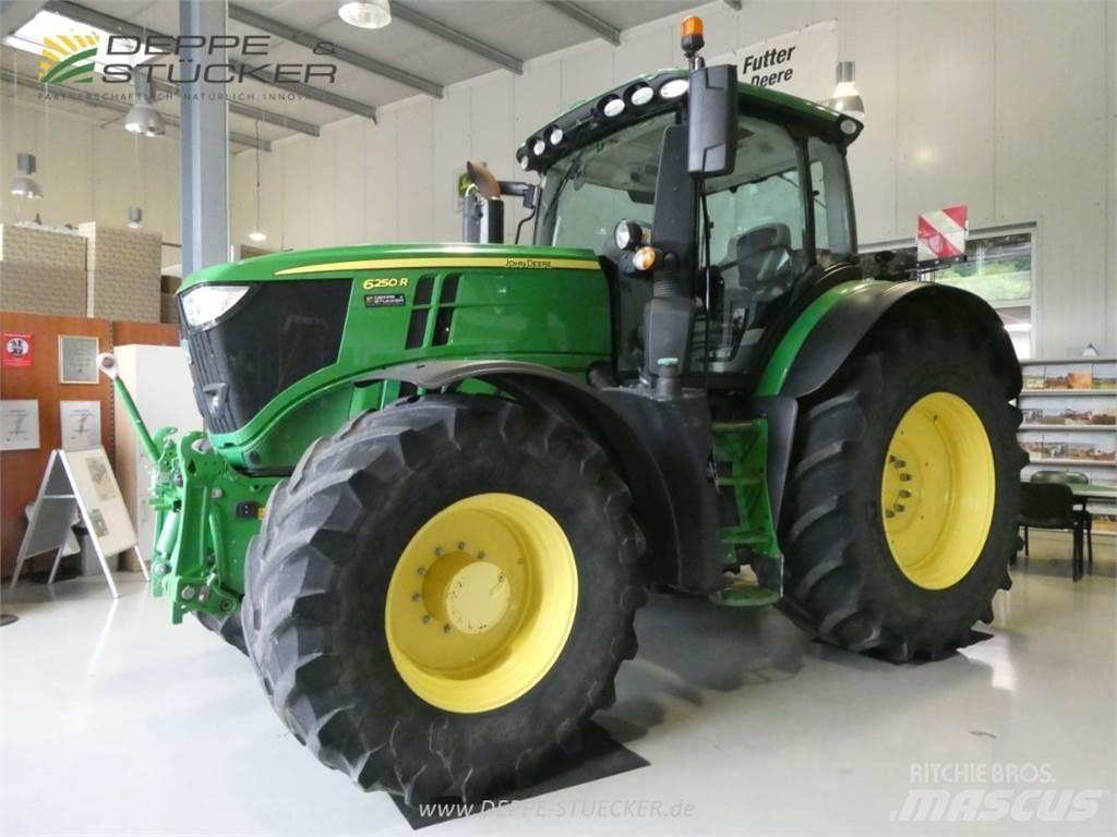 John Deere 6250R 拖拉机/农用车