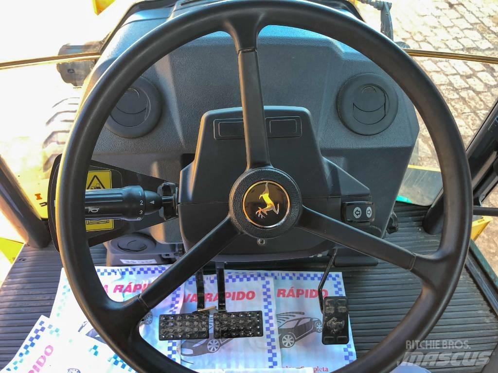 DEERE 310 L 反铲装载机