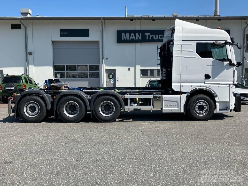 MAN TGX 35.520 工程吊钩车