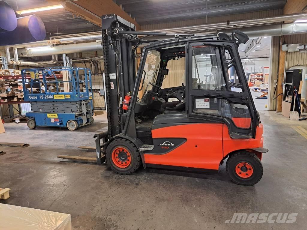 Linde E50HL-01 电动叉车