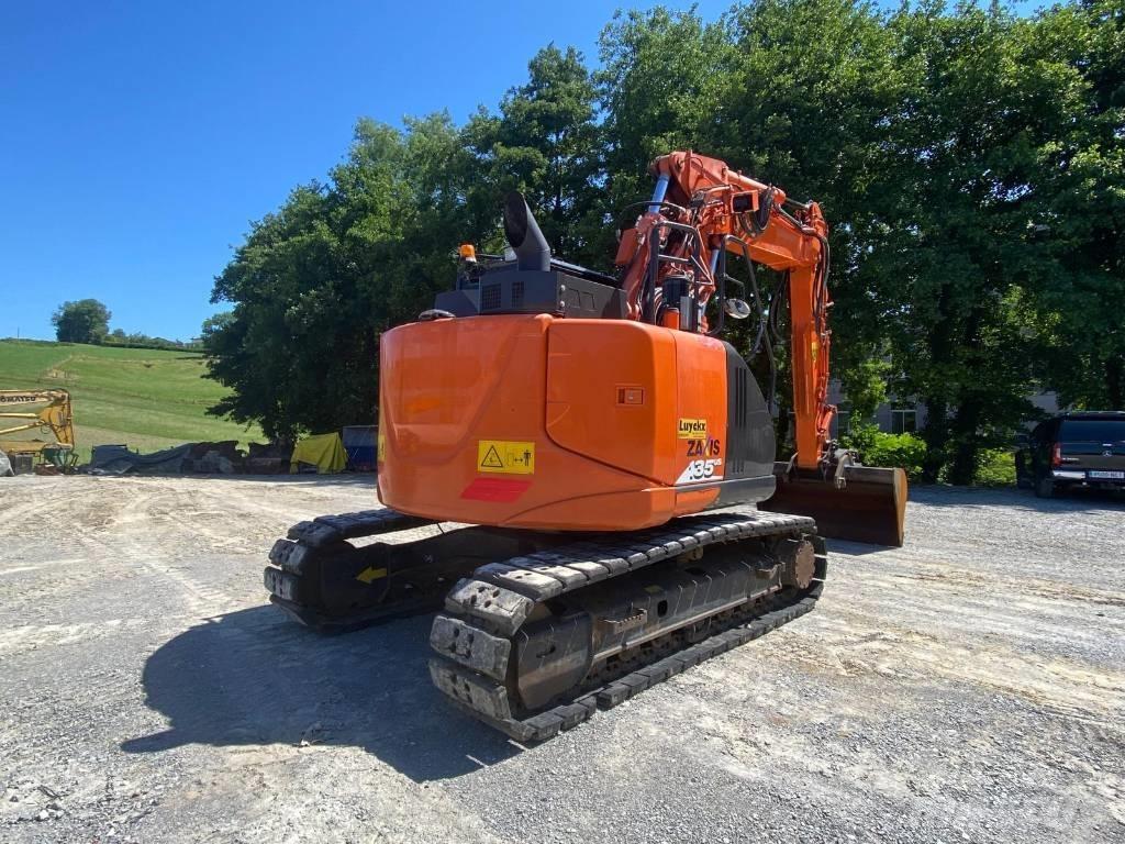 Hitachi ZX 135 US-6 履带挖掘机