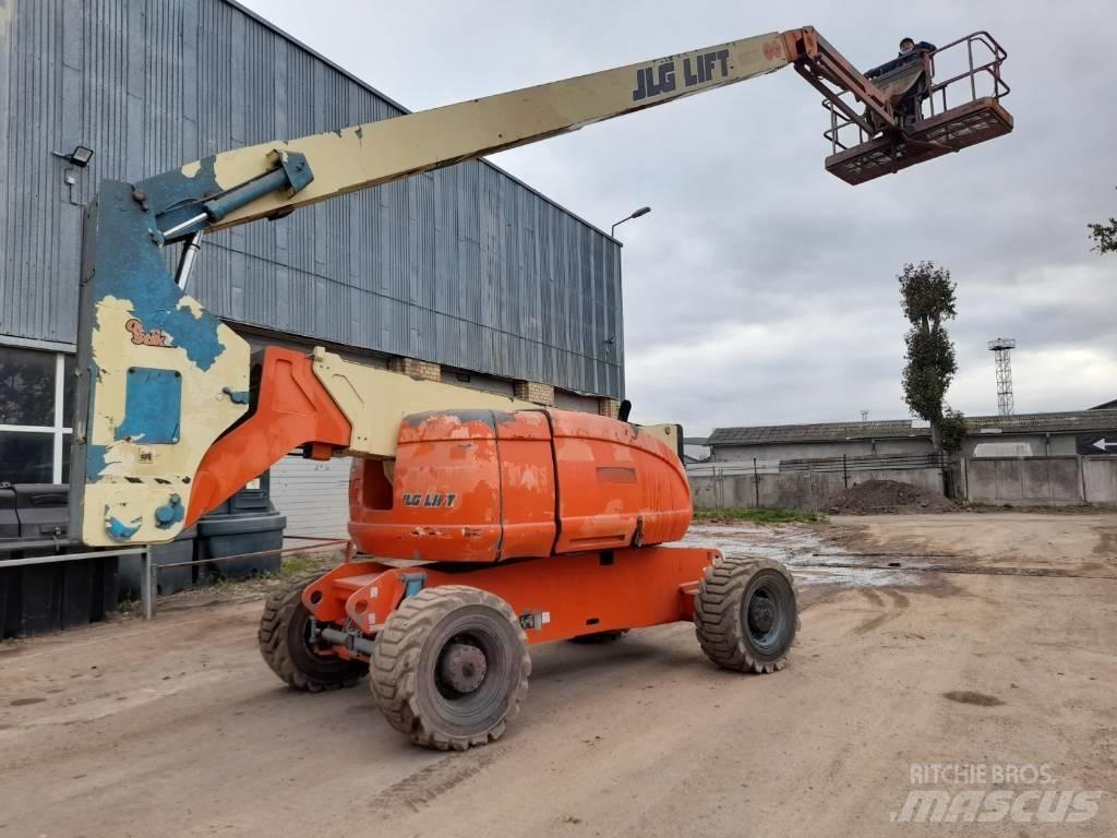 JLG 800 AJ 直臂高空工作平台