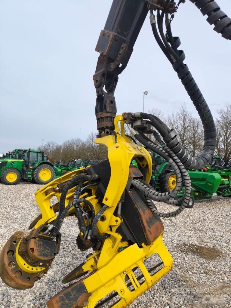 John Deere 1270E 收割机