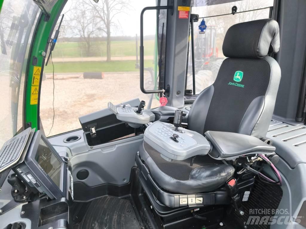 John Deere 1270E 收割机
