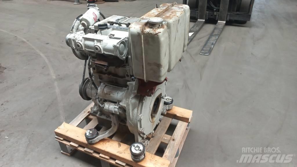 Deutz F2L1011F 发动机